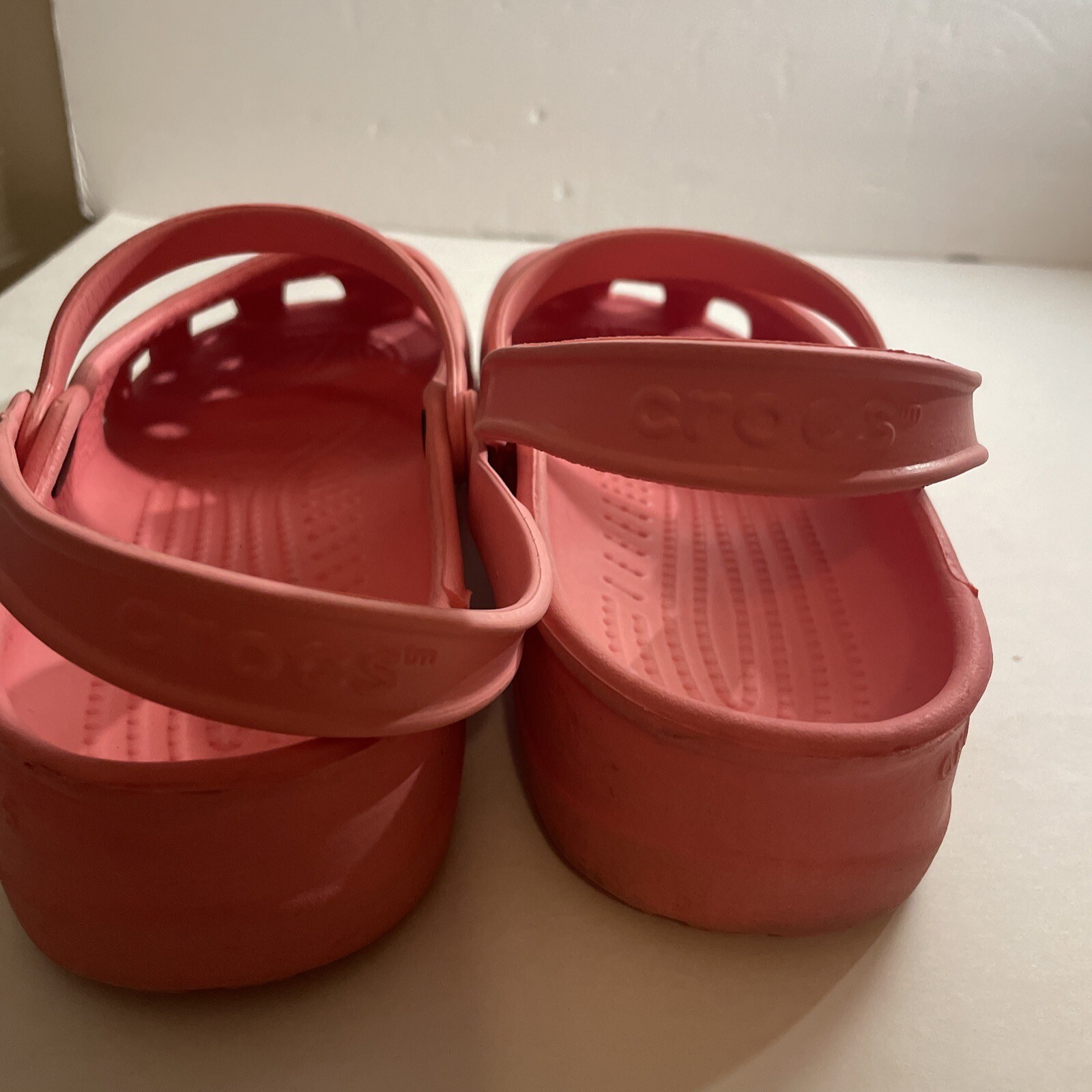 Crocs Women’s Mary Jane Sling Back Clog, Size 9 Very… Gem