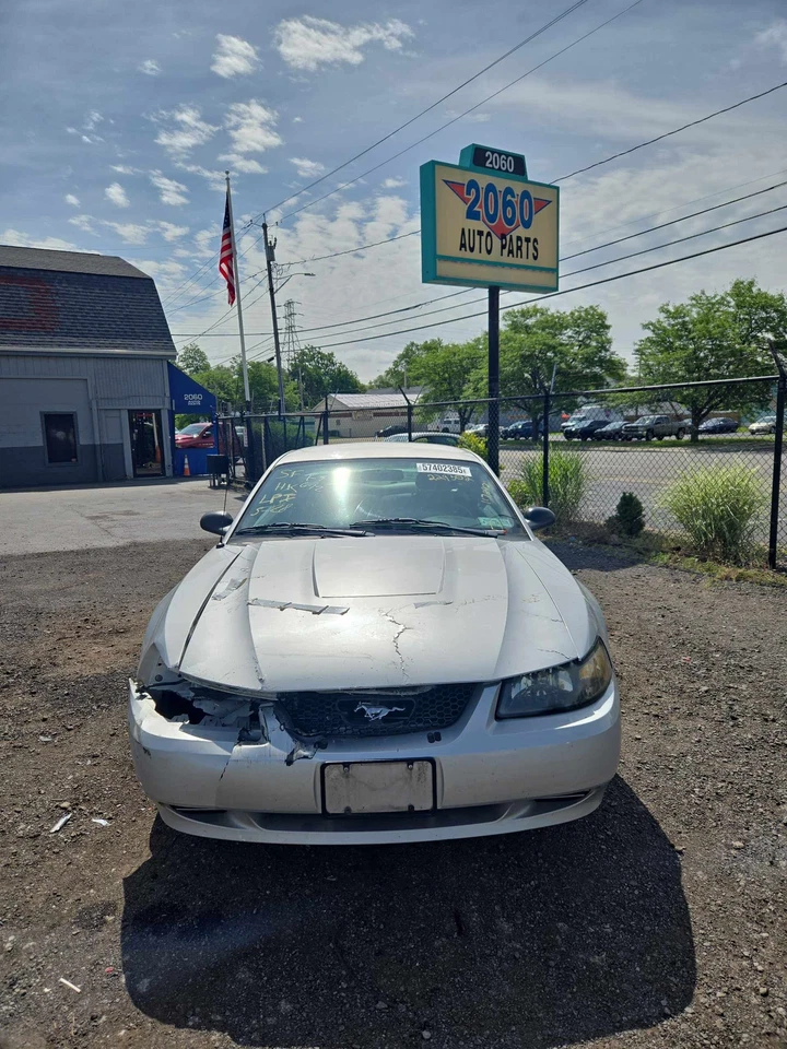 Used Front Right Door Window Regulator Front fits: 2004 Ford Mustang electric Fr - Image 3 of 4
