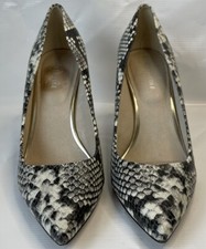 KENNETH COLE NEW YORK Riley Snakeskin Print Pumps Heels Leather 9.5 EUC