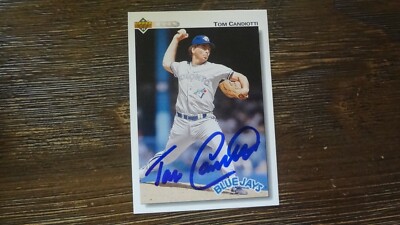 1992 UPPER DECK TOM CANDIOTTI    AUTORGAPHED BASEBALL CARD