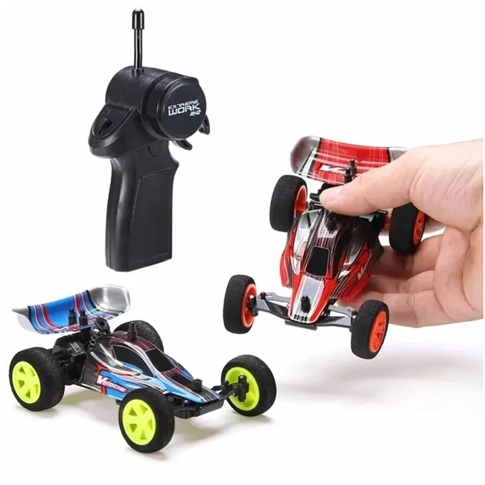 Mini 1/32 RC Toy Car Model Off-Road Vehicle Toy Mutiplayer 4CH Operate 4WD 2.4G - Image 2 of 4