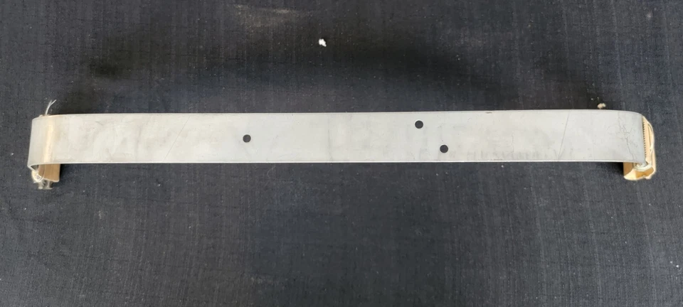 Jeep Spectra Premium Inc. 76-86 CJ5, CJ7, CJ8 15 gal. Correa del tanque de combustible ST60 (NUEVO) Foto 3 de 4