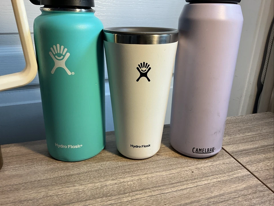 Stanley 40oz Quencher W/Straw + HydroFlask & CamelBak Stainless Tumblers & More - Image 2 of 4