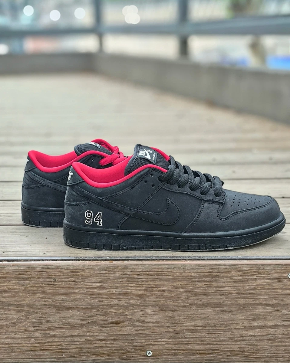 Nike SB Dunk Low Pro Black for Sale - Authenticity Guaranteed - eBay