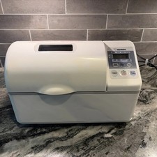 Zojirushi BBCC-V20 Bread Maker Machine 2lb Do...