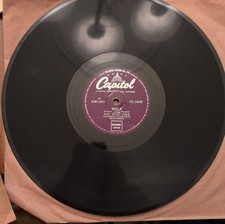 Capitol Nat King Cole Smile / Make Her Mine Vinyl Record CL.14149