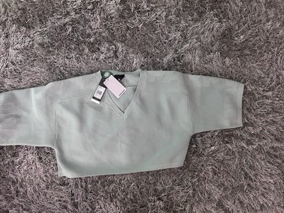 adidas Originals Women s Cropped V-Neck Short Sleeve Jersey Top Green M