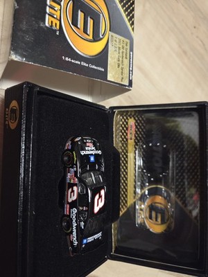 Dale Earnhardt #3 GM Goodwrench Service Plus 2001 Monte Carlo Elite 1 Of 2,976
