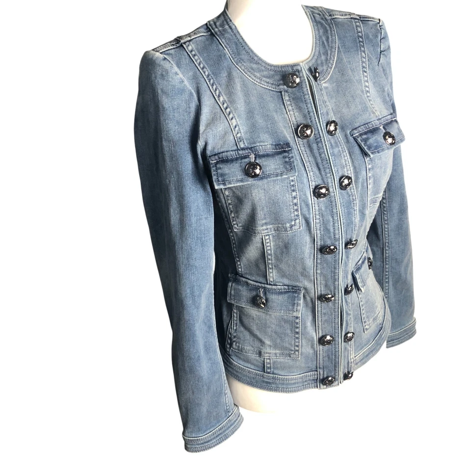 Chaqueta de jean militar de mezclilla suave para mujer White House Black Market $160 talla 4 Foto 3 de 4