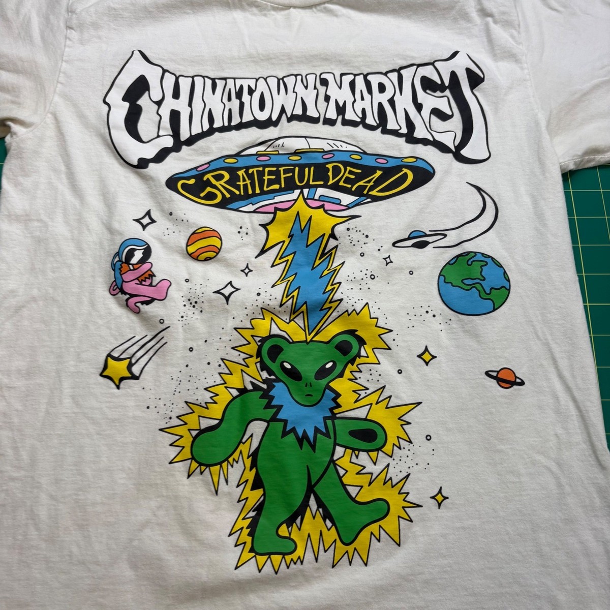 Chinatown Market Grateful Dead Alien UFO Dancing Bears T-Shirt