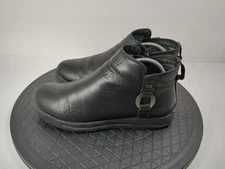 Kuru Tempo Black Leather Ankle Boots size 9 Med Wide