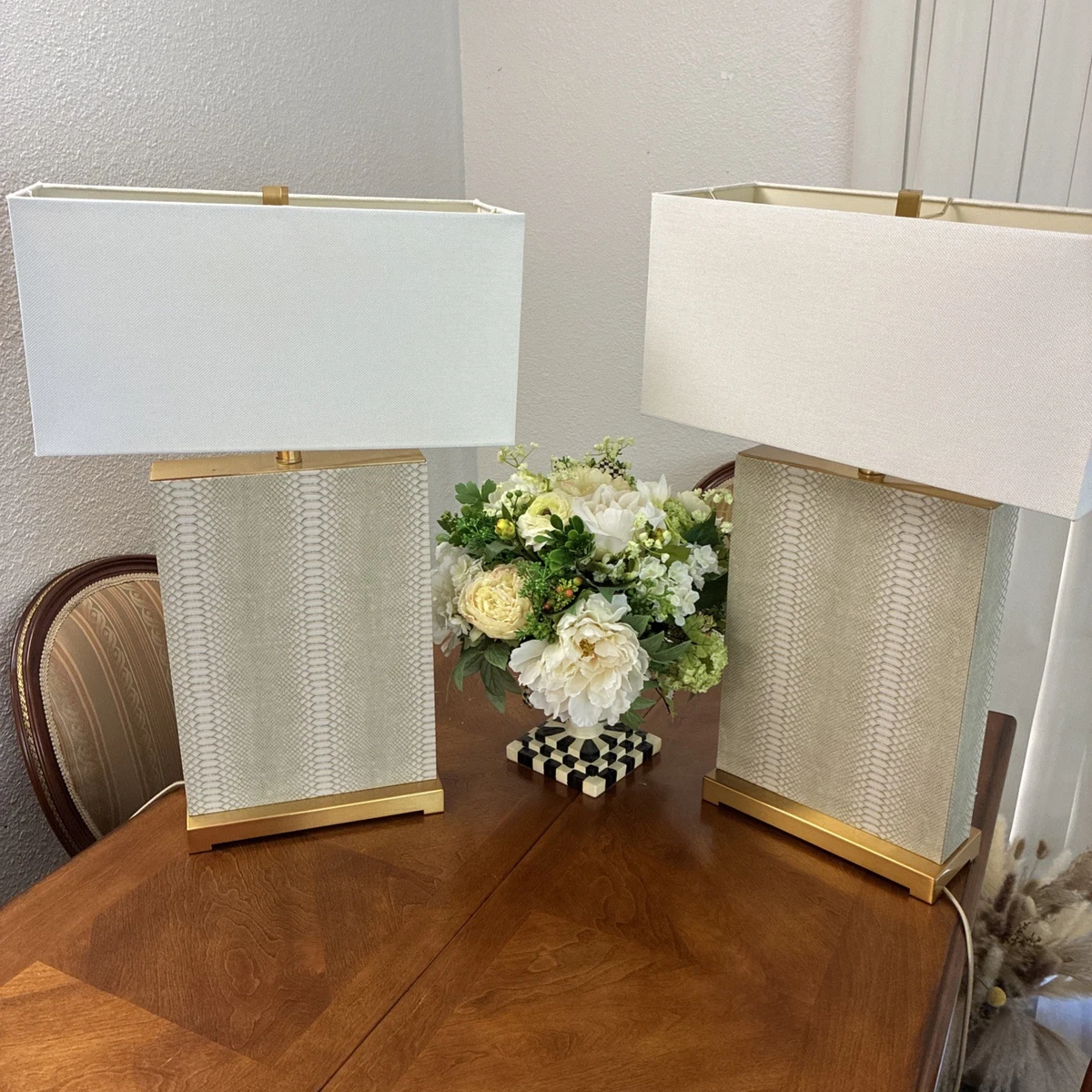 Safavieh 卧室台灯| eBay