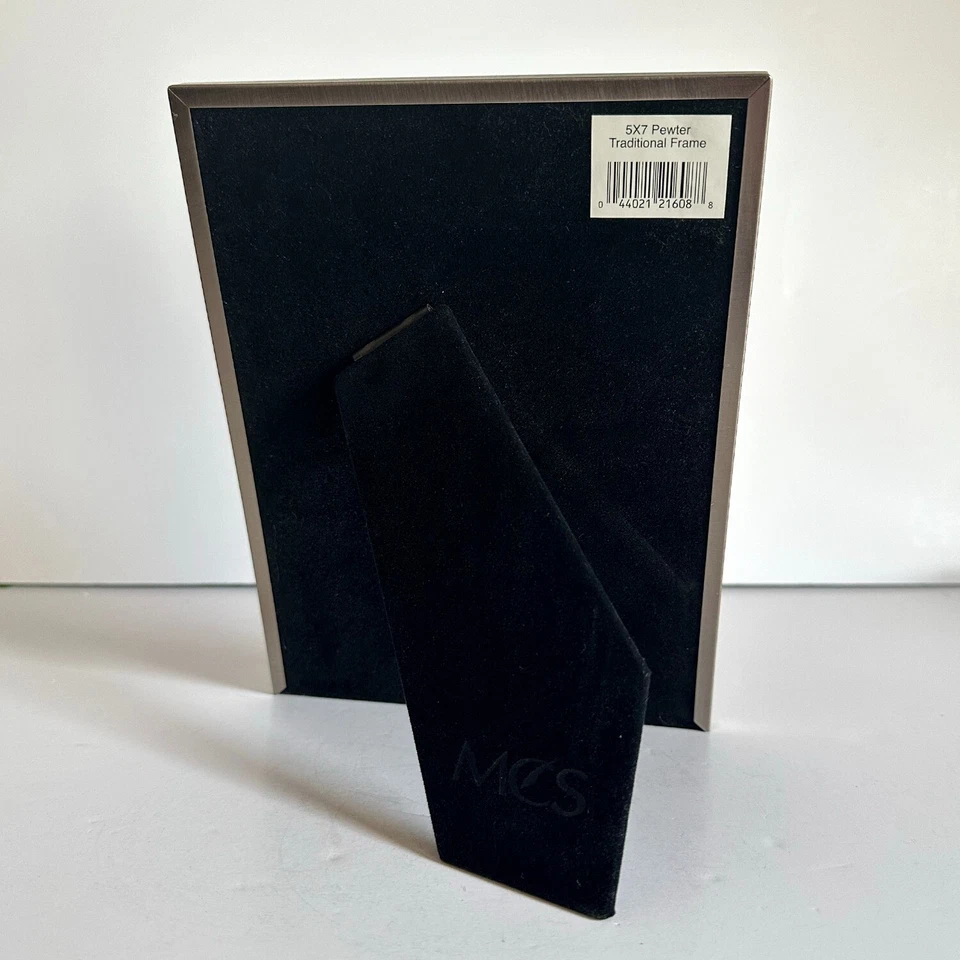 Moldura tradicional de estanho nova com etiquetas MCS para foto 5x7 - vertical ou horizontal - Imagem 3 de 4