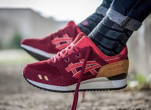 asics gel lyte iii fiery red