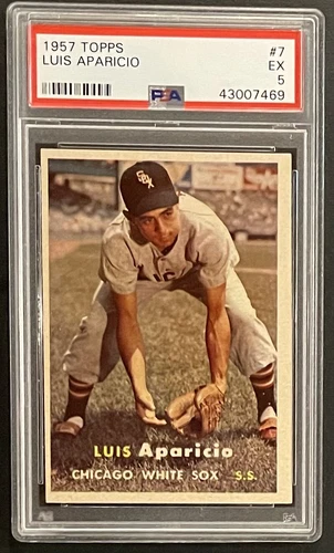 1957 Topps #7 Luis Aparicio, Chicago White Sox, HOF, PSA 5
