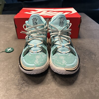 Nike Kyrie 7  Copa  Size 9 