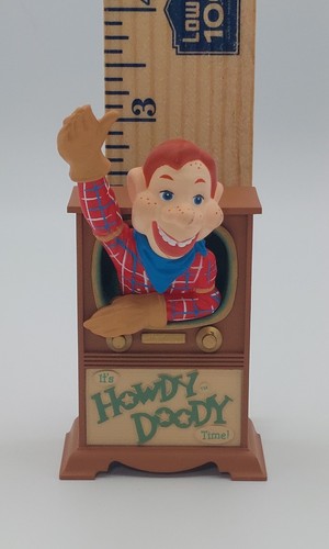 Hallmark Keepsake Ornament 1997 - Howdy Doody (Anniversary Edition 1947 / 1997) - Picture 3 of 4