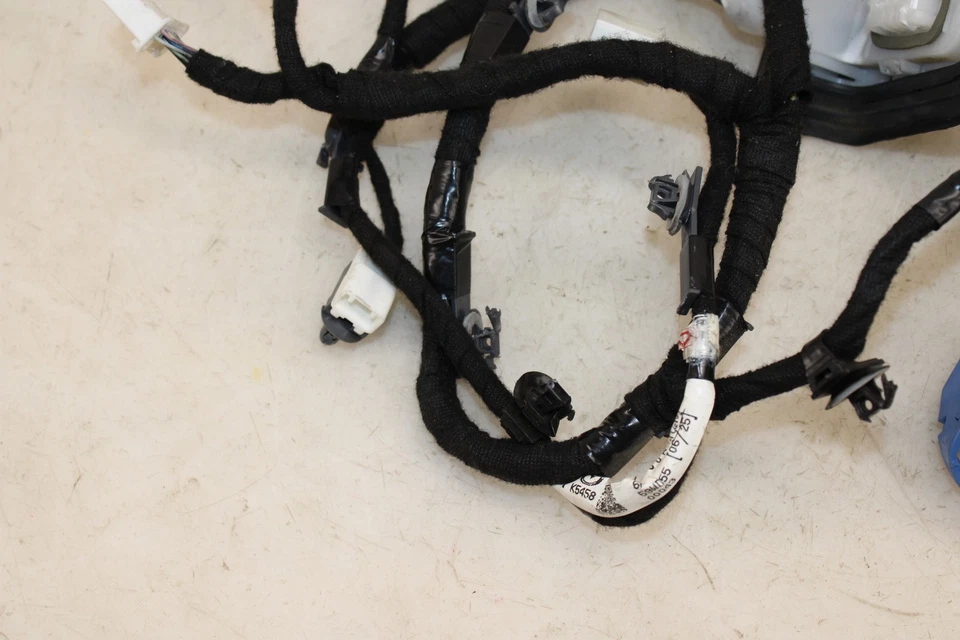 Arnés de cables para puerta izquierda Fiat 124 Spider 2017-2020 NA1J67190A OEM MZ18 Foto 3 de 4