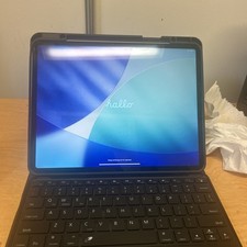 iPad Air M3 13 inch Seventh Generation , with Magic keyboard