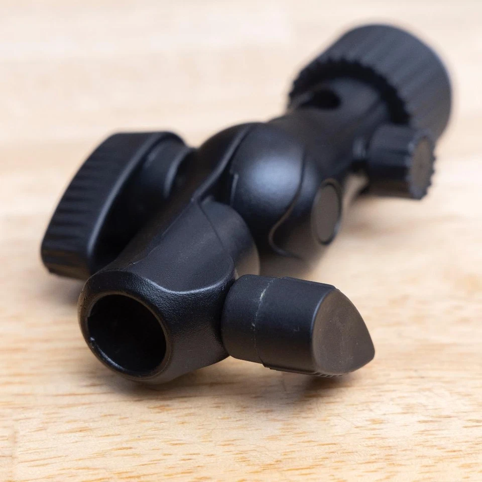 Cabezal de inclinación a presión Manfrotto 16 mm hembra para estroboscópico, paquete de 2, usado excelente Foto 4 de 4