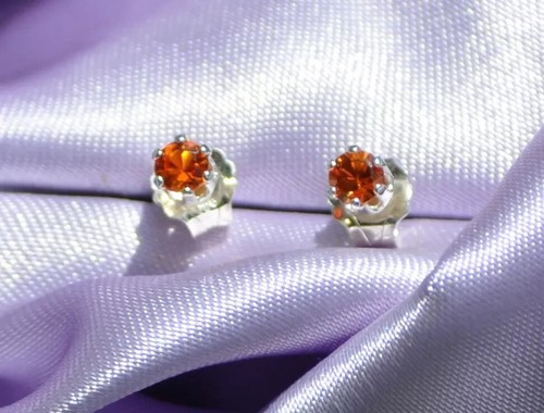 3MM ROUND ORANGE SAPPHIRE STUDS IN 925 STERLING SILVER - Picture 3 of 3