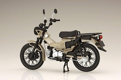Fujimi 1/12 Honda CT125 Hunter Cub Matte Fresco Brown - tampak samping