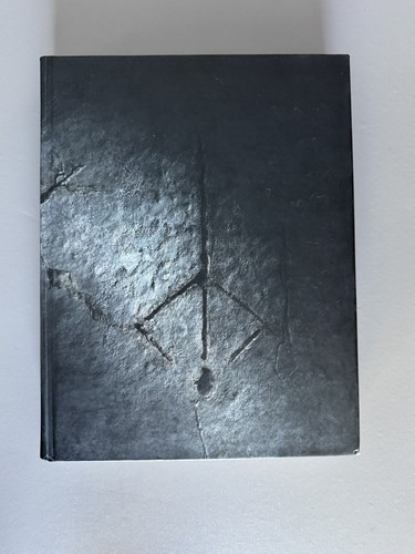 Bloodborne Collector's Edition Strategy Guide - Future Press 2015 - VG Cond.