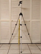 EXCELLENT Sunpak 6601UT 58" Tripod 3-way Pan Head Quick Release, 2 Camera Mounts