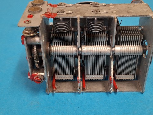 3 Gang Air Dielectric ~ 410pF + 430pF + 430pF ~ Medium size ~ With 60:1 SMD - Zdjęcie 2 z 12
