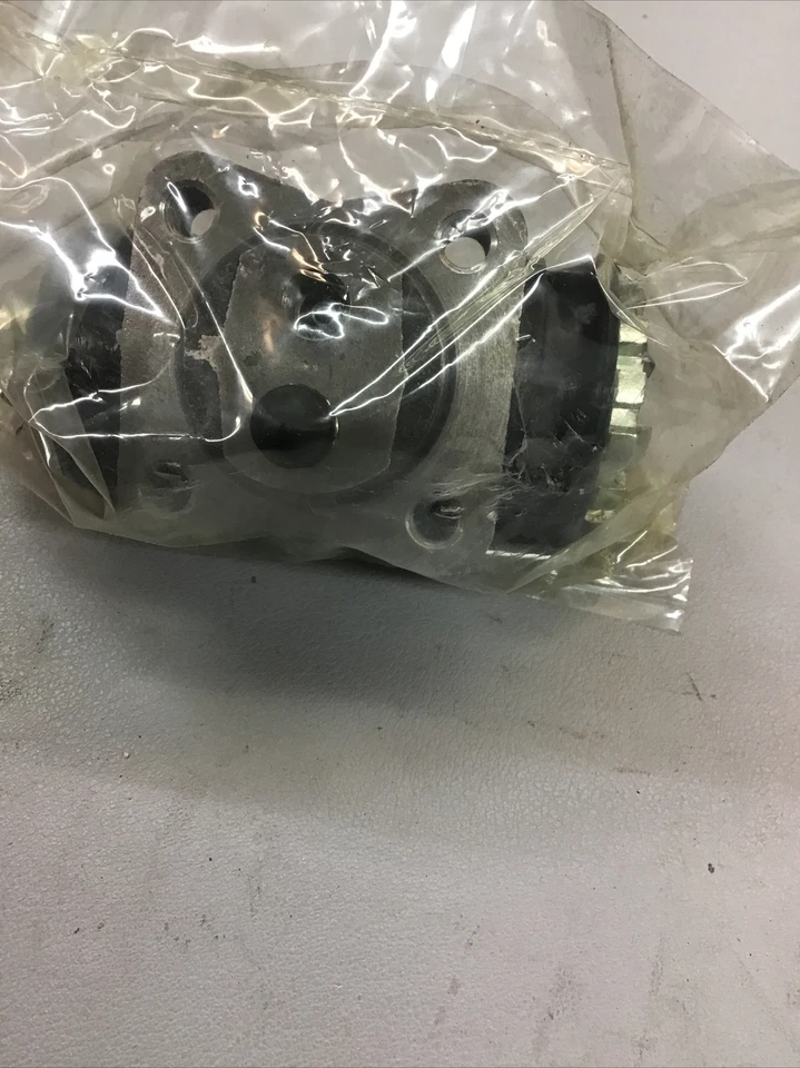 Cilindro de rueda de freno de tambor 47570 69065 para Toyota Land Cruiser B39 1971-1980 Foto 3 de 4