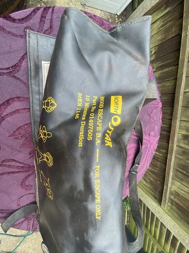 North star Emergency Escape Breathing Apparatus Hood escape 10 minutes - Picture 9 of 11