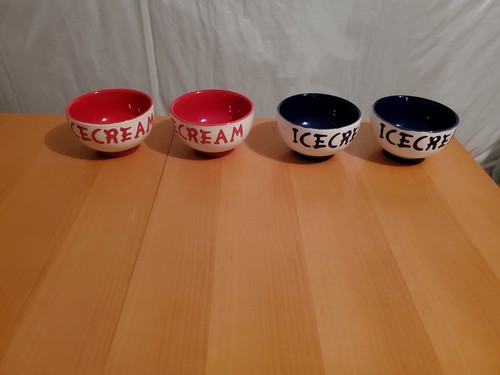 BRAND NEW Set of 4 Ice Cream Bowls Dessert Cups Sundae Ceramic, Rubber Base Kids