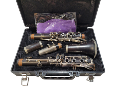 Yamaha YCL 34 Clarinet Wood Clarinet With Mouthpiece and Original