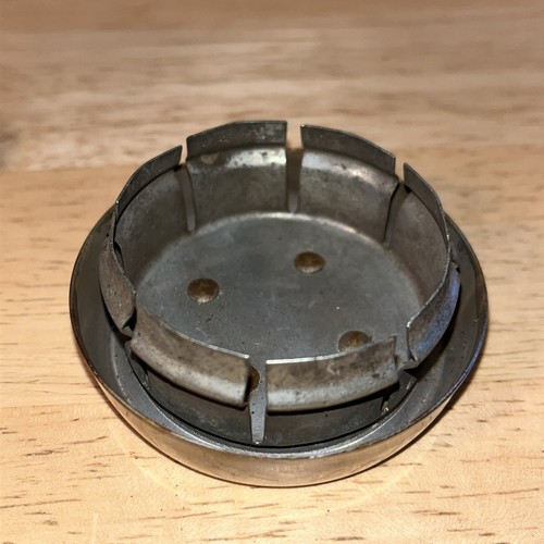 Vintage MGB Wheel Hub Caps MG (2) - Picture 7 of 7