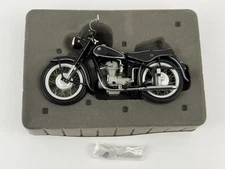 SCHUCO 1940 BMW R25/3 - 1:10 Scale DieCast Motorcycle Black 450655500