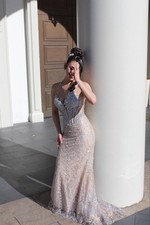 Silver Sequin Mermaid Gown Size 4 Sleeveless V-Neck Backless Beaded Formal Dress