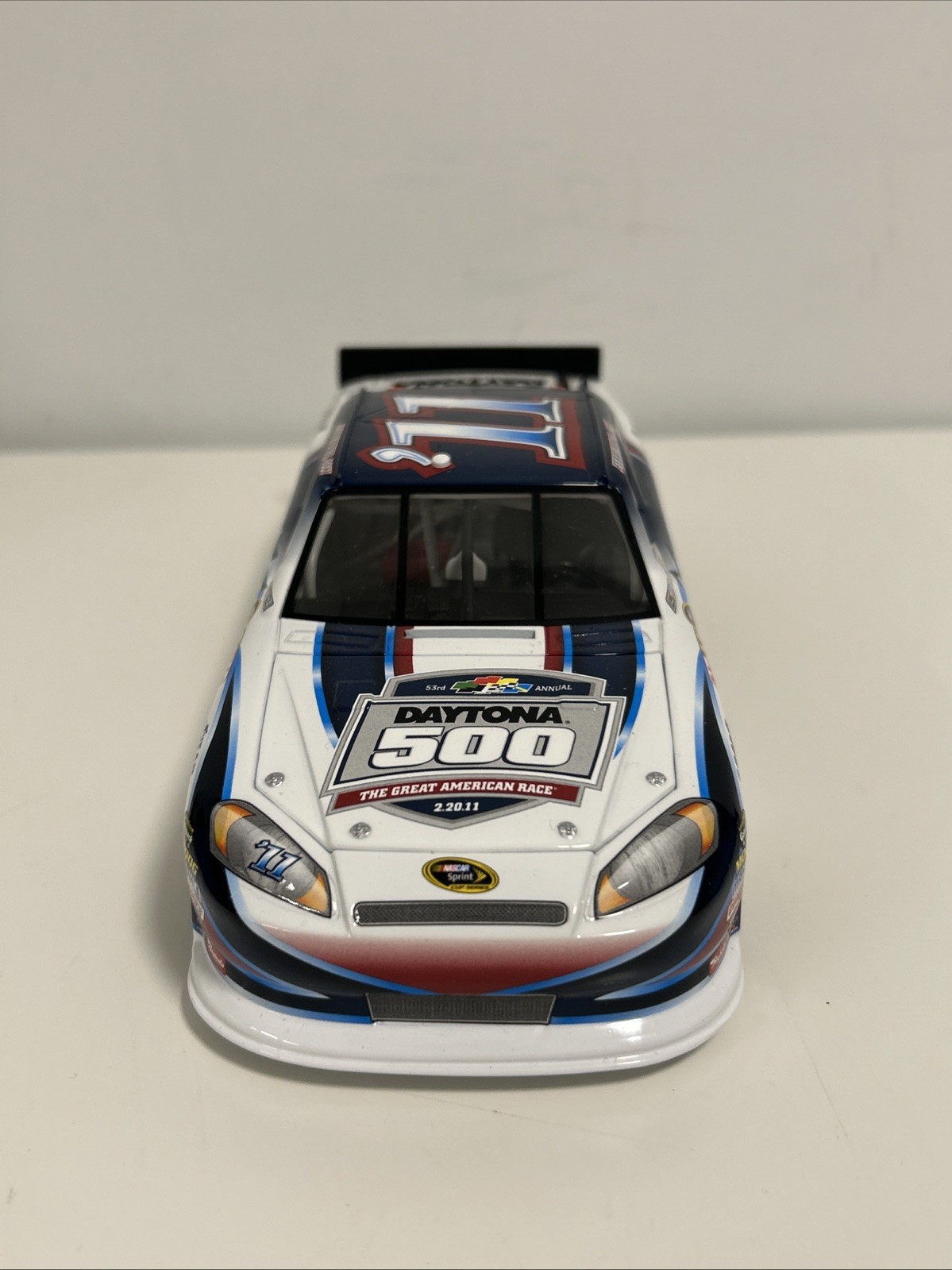 Picture 2 of 8