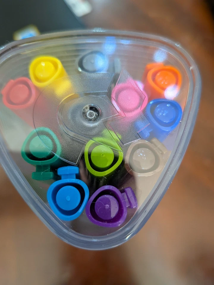 Rotuladores Staedtler Triplus Fineliner, paquete de 12 con estuche Foto 4 de 4