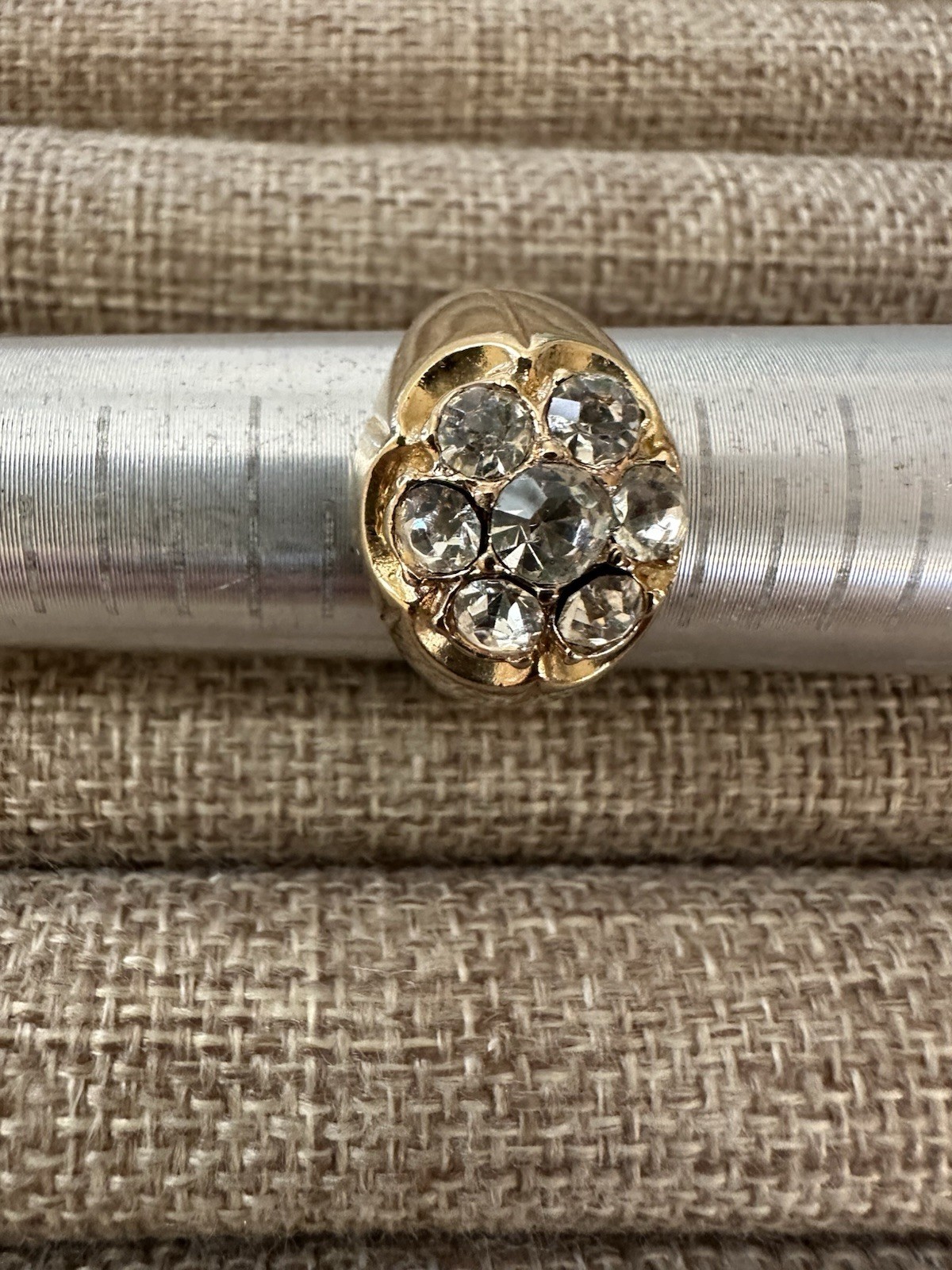 Vintage Goldtone Cluster Men’s Ring Size 9.25