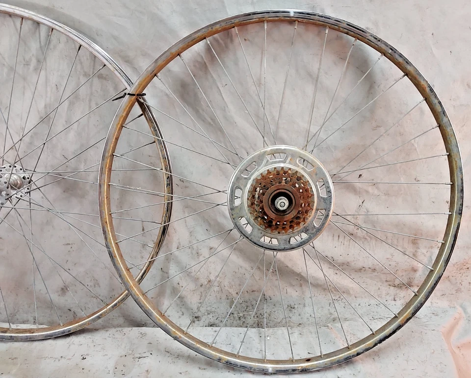 Schwinn Approved Vintage 27" 630ISO Road Bike Wheelset Freewheel 126/100 5 Speed - Image 3 of 4