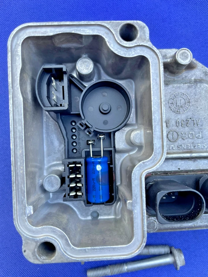 Módulo de control Haldex diferencial trasero Volvo XC90 2009-2014 5WP33518-03 OEM Foto 4 de 4