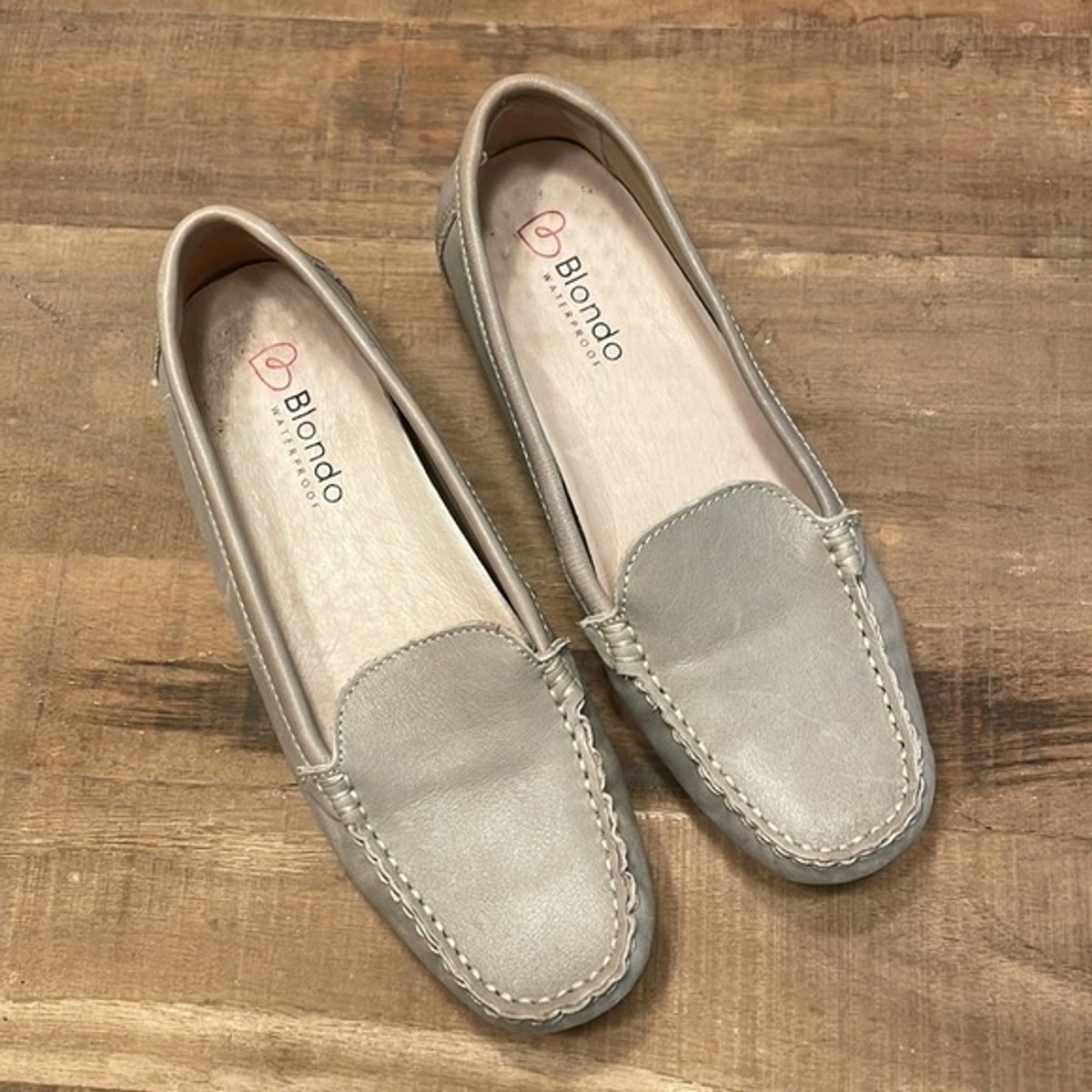 Blondo Women's Blondo Dale Waterproof Loafer Pointed Toe