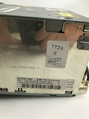 L1864 VW CD Radio 1K0035186P - Picture 8 of 8