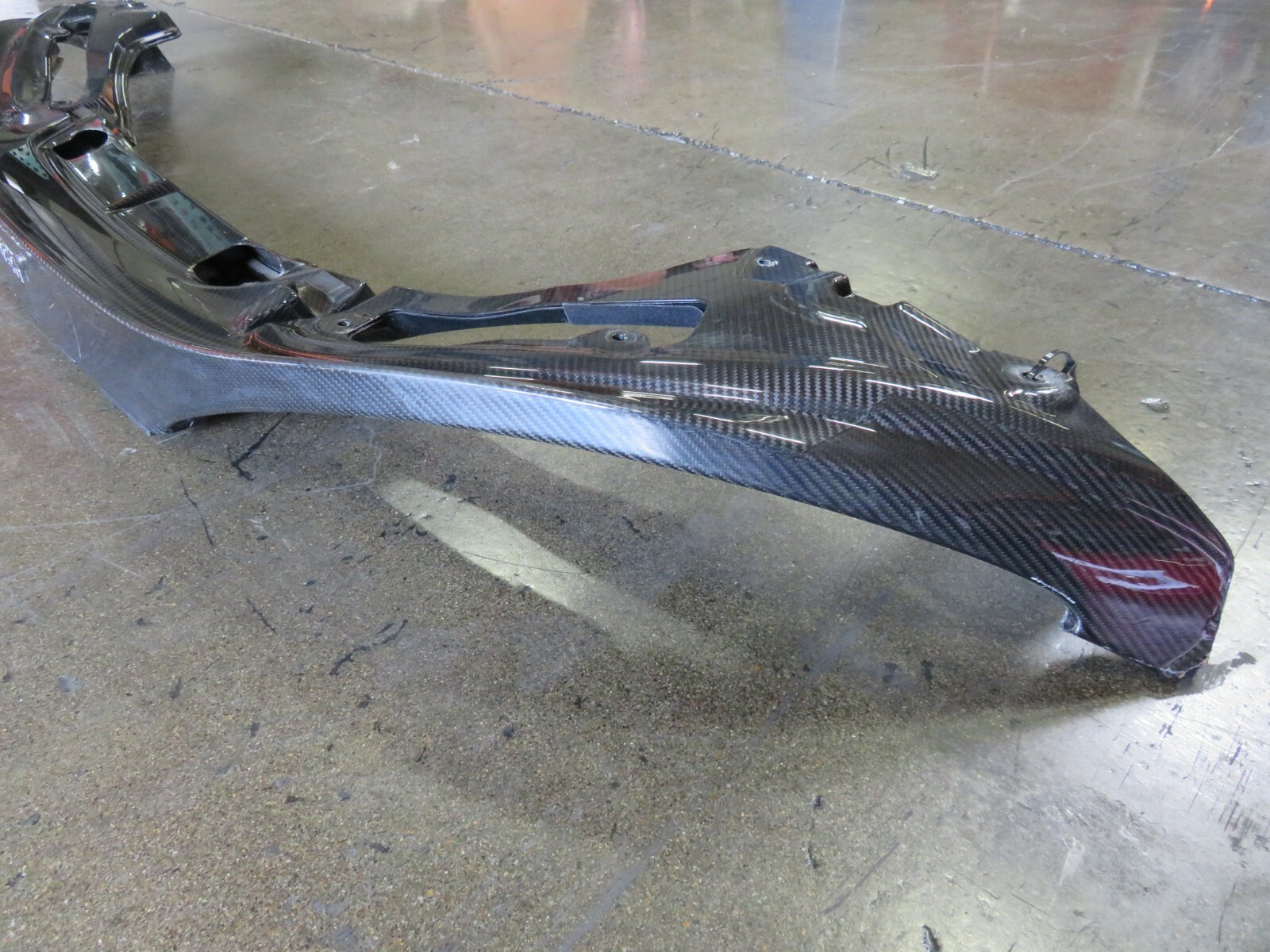Mclaren 600LT, Rear Bumper, Upper Section, Carbon Fiber, Used, Dmg, 13AB475RP