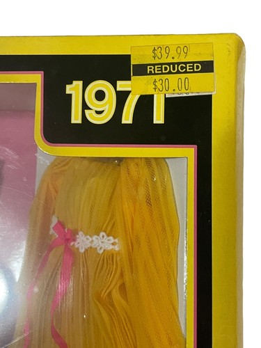 Malibu Barbie 1971 50th Anniversary My Favorite Barbie Doll 2008 Mattel NRFB - Picture 4 of 19