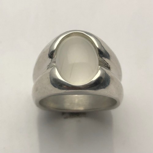 MJG STERLINGSILBER HERRENRING. 14 x 10 mm OVALER NATÜRLICHER MONDSTEIN KABINE. Gr. 10. - Bild 1 von 6
