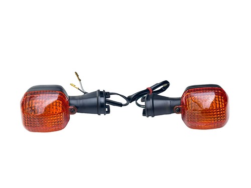 COPPIA 2 FRECCE INDICATORI DI DIREZIONE PER YAMAHA FJR 1300 FAZER 600 FZS 1000 - Imagen 2 de 10