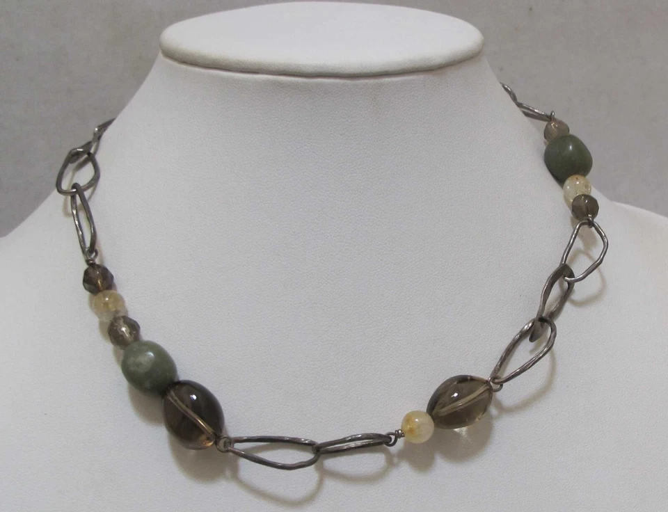 "Collar de cuarzo ahumado serpentina verde plata esterlina martillada SILPADA 17""" Foto 2 de 4