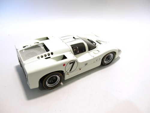 NIB 1:18 Scale Exoto Racing Legends Chaparral 2F 1967 LeMans P.Hill/ M.Spence - Picture 4 of 16