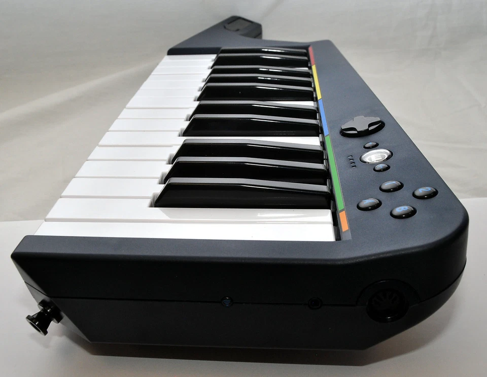 NEW Wii Rock Band 3 Wireless Keyboard Game Controller clavier keys piano in Box - Image 3 of 4
